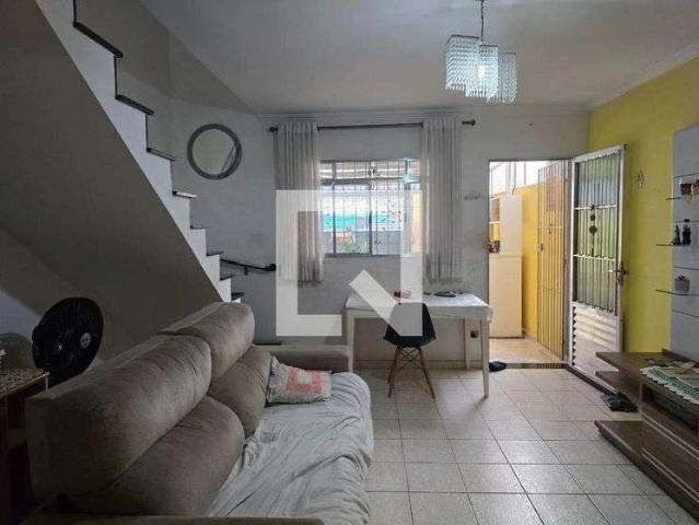 Casa / Sobrado para Locação em Guarulhos/SP Taboão 2 Quartos
