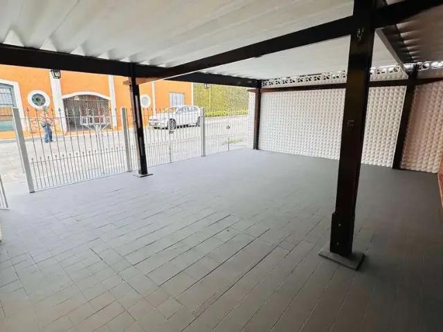 Casa / Sobrado para Locação em Guarulhos/SP Vila Trabalhista 2 Quartos
