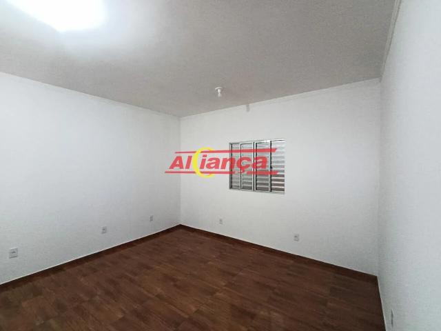 Casa / Sobrado para Locação em Guarulhos/SP Vila Augusta 1 Quartos
