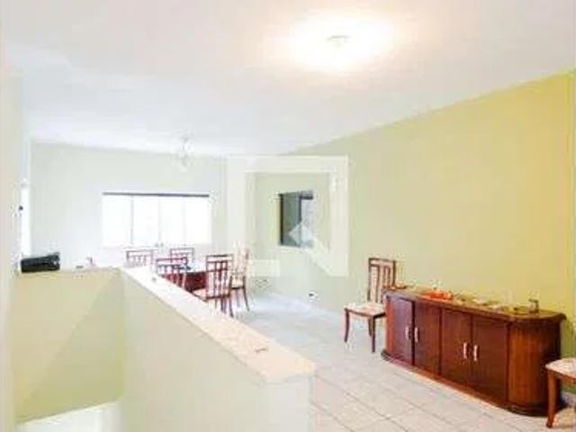 Casa / Sobrado para Locação em Guarulhos/SP Vila Augusta 3 Quartos