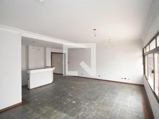 Casa / Sobrado para Locação em Guarulhos/SP Vila Augusta 4 Quartos
