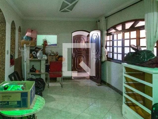 Casa / Sobrado para Locação em Guarulhos/SP Vila Augusta 5 Quartos