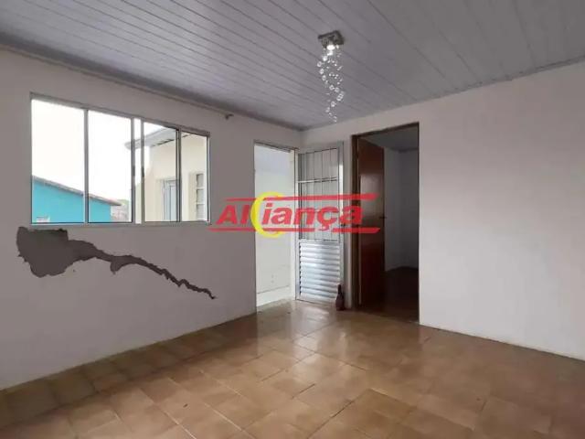 Casa / Sobrado para Locação em Guarulhos/SP Vila Galvão 1 Quartos
