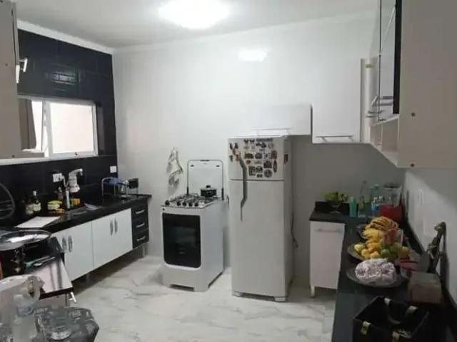Casa / Sobrado para Locação em Guarulhos/SP Vila Galvão 2 Quartos