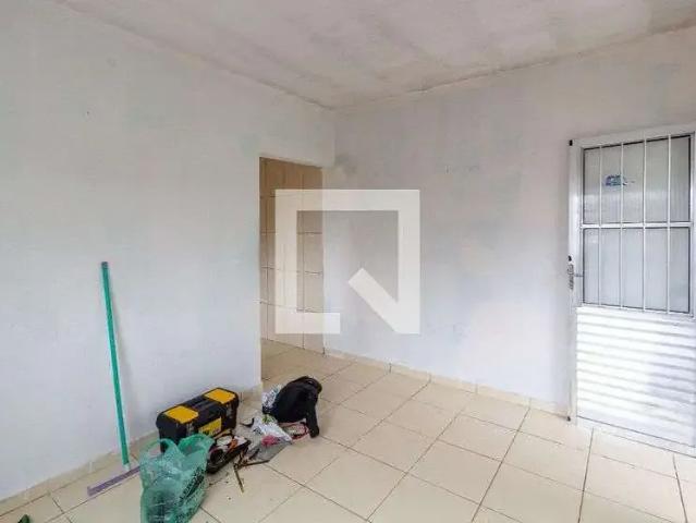 Casa / Sobrado para Locação em Guarulhos/SP Vila Nova Bonsucesso 1 Quartos