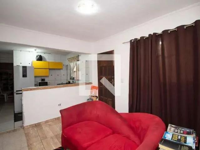 Casa / Sobrado para Locação em Guarulhos/SP Vila Nova Bonsucesso 2 Quartos
