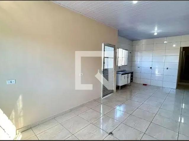 Casa / Sobrado para Locação em Guarulhos/SP Vila Nova Bonsucesso 2 Quartos
