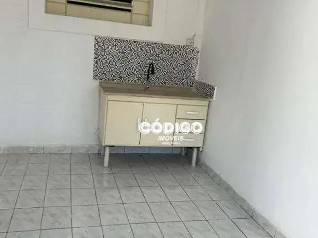 Casa / Sobrado para Locação em Guarulhos/SP Vila Rosália 1 Quartos