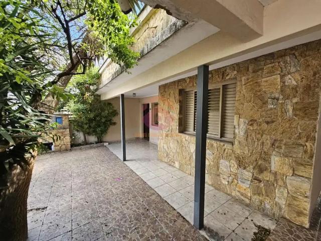 Casa / Sobrado para Locação em Guarulhos/SP Vila Rosália 3 Quartos