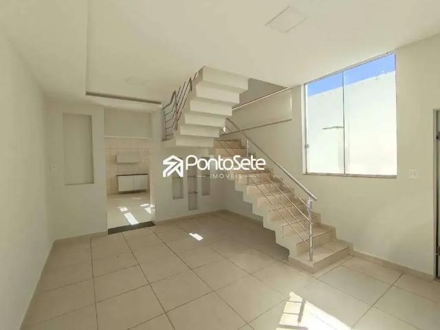 Casa / Sobrado para Locação em Divinópolis/MG Bom Pastor 3 Quartos