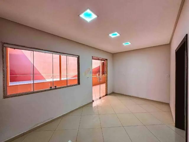 Casa / Sobrado para Locação em Divinópolis/MG Ermida 3 Quartos