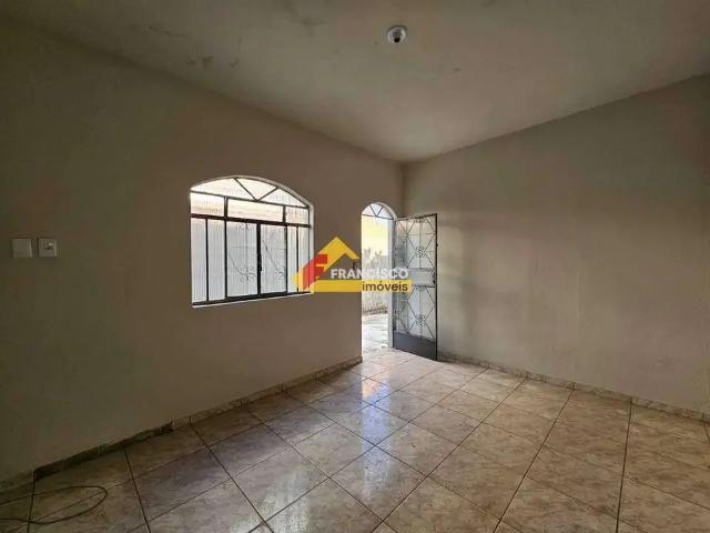Casa / Sobrado para Locação em Divinópolis/MG Jardinópolis 2 Quartos