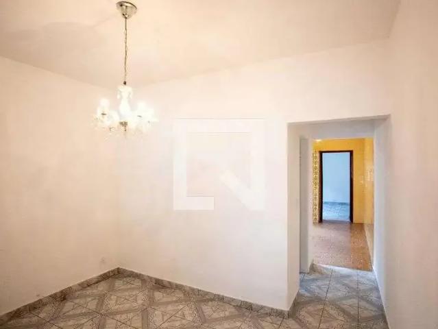 Casa / Sobrado para Locação em Diadema/SP Centro 1 Quartos
