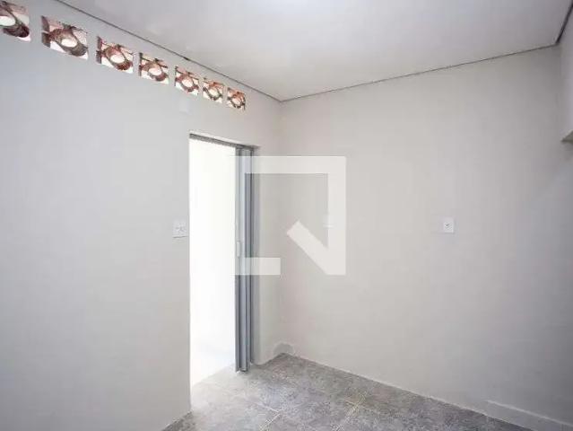 Casa / Sobrado para Locação em Diadema/SP Piraporinha 1 Quartos