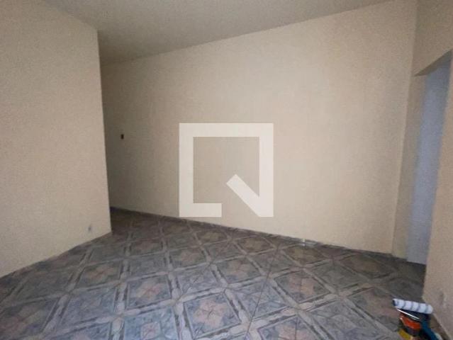 Casa / Sobrado para Locação em Duque de Caxias/RJ Bar dos Cavaleiros 1 Quartos
