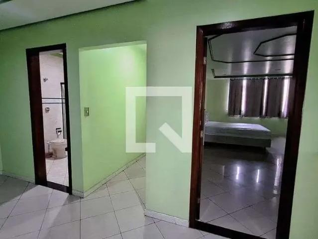 Casa / Sobrado para Locação em Duque de Caxias/RJ Bar dos Cavaleiros 3 Quartos
