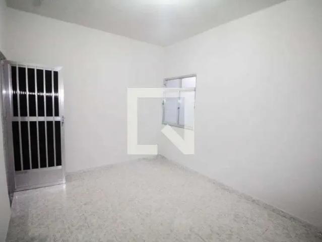 Casa / Sobrado para Locação em Duque de Caxias/RJ Doutor Laureano 1 Quartos