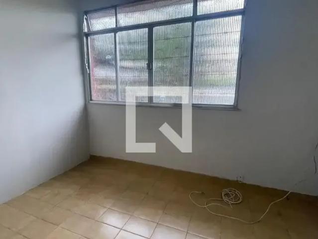 Casa / Sobrado para Locação em Duque de Caxias/RJ Jardim Primavera 2 Quartos