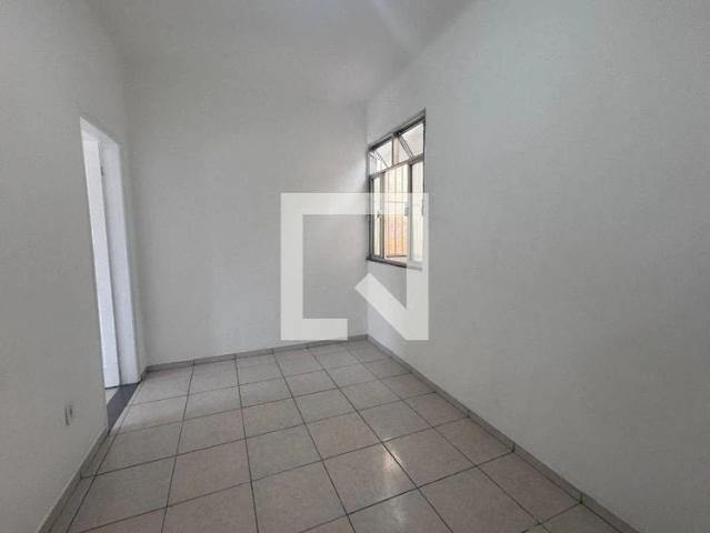 Casa / Sobrado para Locação em Duque de Caxias/RJ Jardim Vinte e Cinco de Agosto 1 Quartos