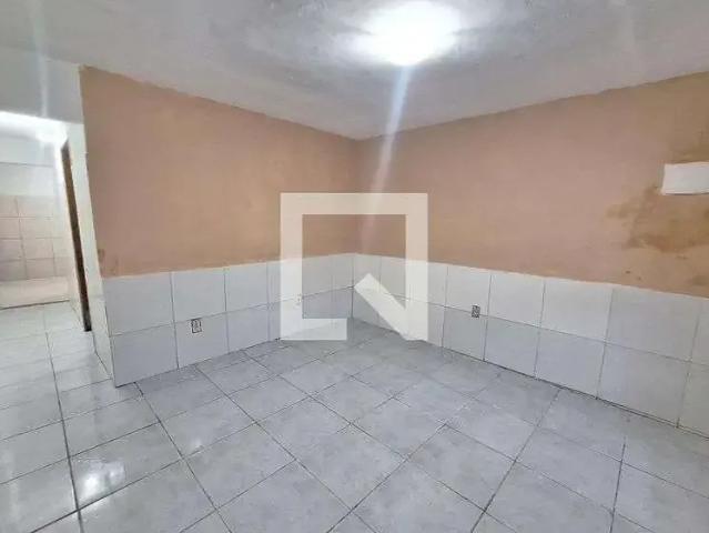 Casa / Sobrado para Locação em Duque de Caxias/RJ Saracuruna 1 Quartos