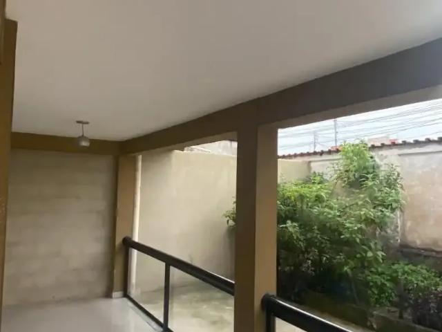 Casa / Sobrado para Locação em Duque de Caxias/RJ Saracuruna 2 Quartos