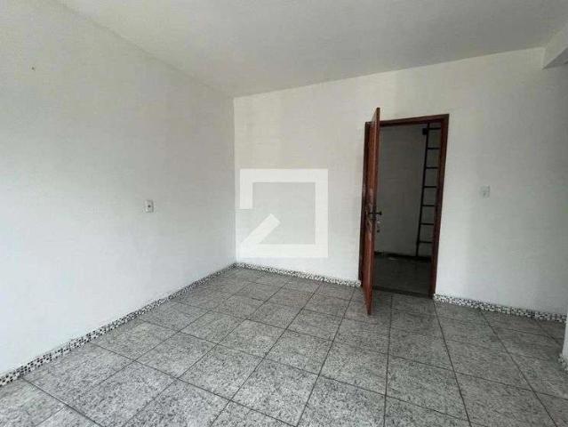 Casa / Sobrado para Locação em Duque de Caxias/RJ Vila Leopoldina 2 Quartos
