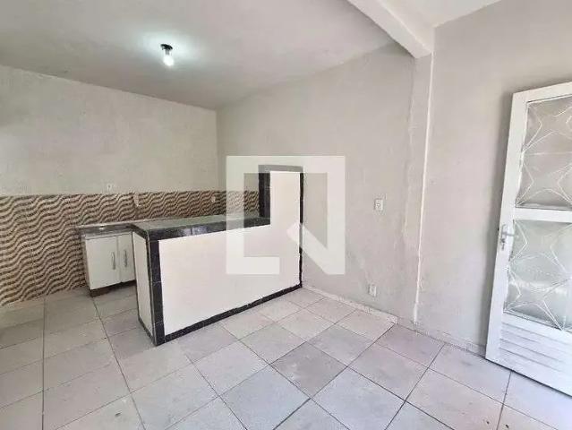 Casa / Sobrado para Locação em Duque de Caxias/RJ Vila São Luís 2 Quartos