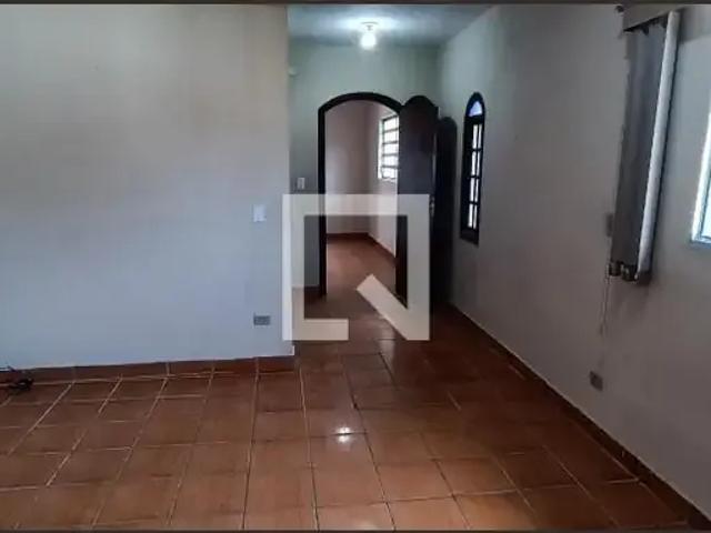 Casa / Sobrado para Locação em Embu das Artes/SP Vila Maria Auxiliadora 2 Quartos