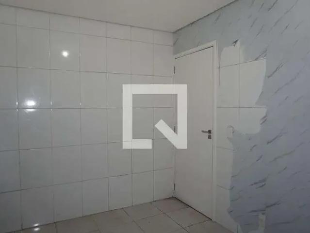 Casa / Sobrado para Locação em Embu das Artes/SP Jardim Santa Tereza 1 Quartos