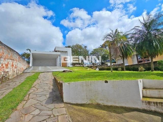 Casa / Sobrado para Locação em Esteio/RS Centro 3 Quartos
