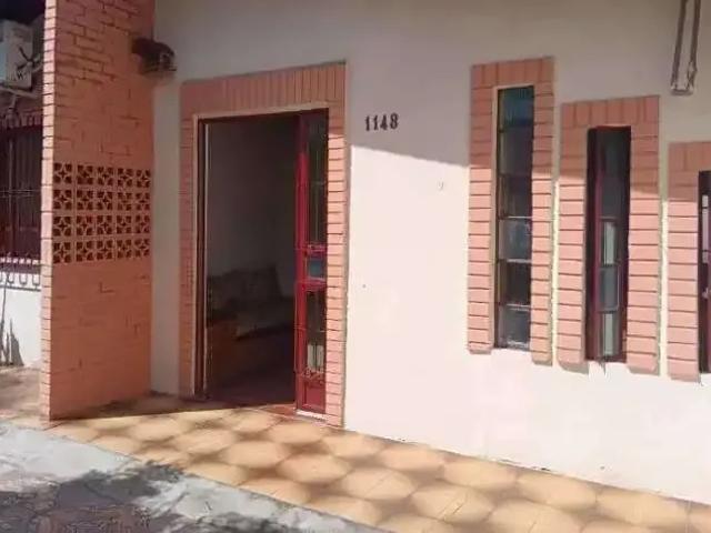 Casa / Sobrado para Locação em Esteio/RS Jardim Planalto 1 Quartos