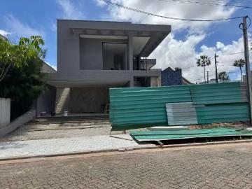 Casa / Sobrado para Locação em Eusébio/CE Cidade Alpha 3 Quartos