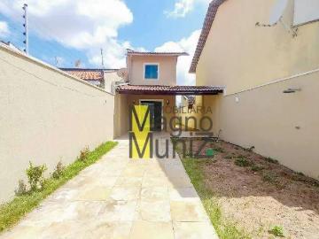 Casa / Sobrado para Locação em Eusébio/CE Eusebio 2 Quartos