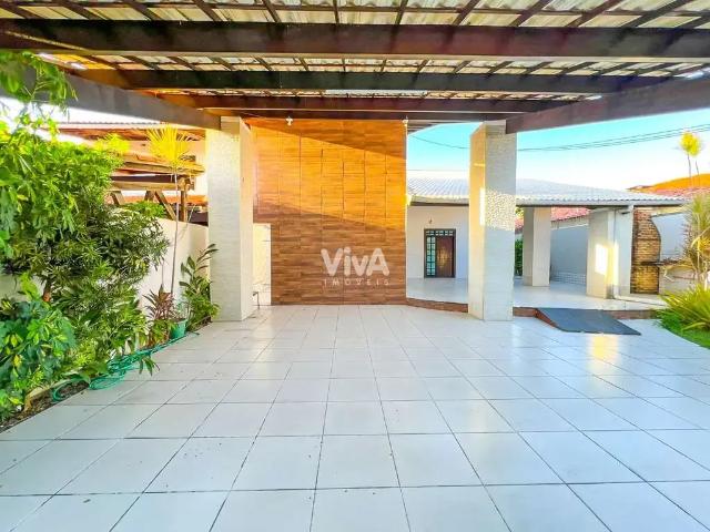 Casa / Sobrado para Locação em Fortaleza/CE Cambeba 6 Quartos