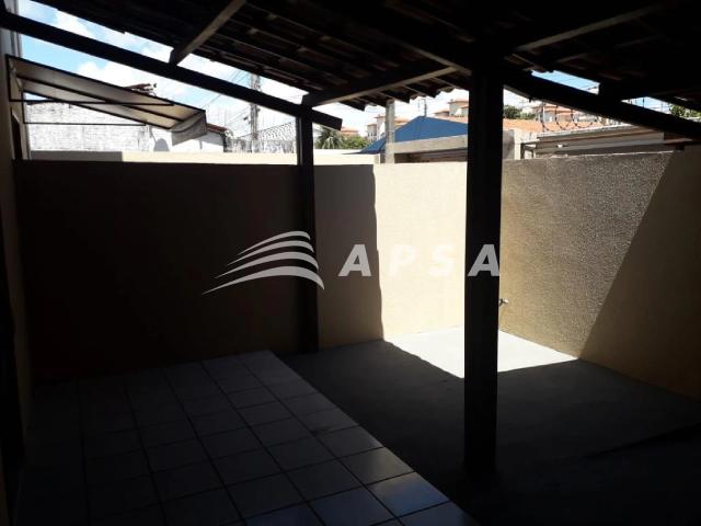 Casa / Sobrado para Locação em Fortaleza/CE Cambeba 2 Quartos