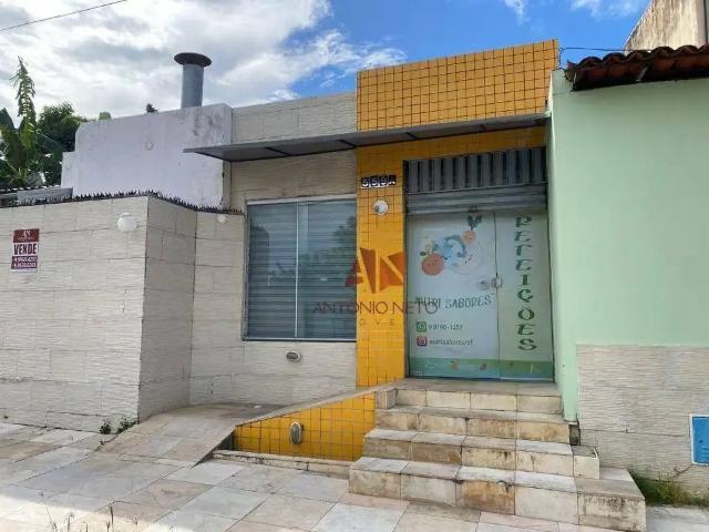 Casa / Sobrado para Locação em Fortaleza/CE Cidade dos Funcionários 2 Quartos