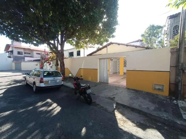 Casa / Sobrado para Locação em Fortaleza/CE Cidade dos Funcionários 4 Quartos
