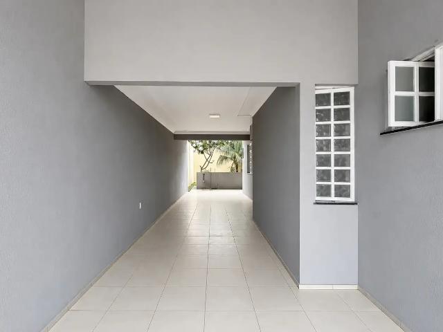 Casa / Sobrado para Locação em Fortaleza/CE Cidade dos Funcionários 4 Quartos