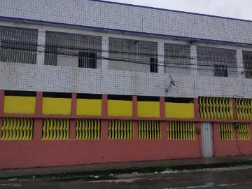 Casa / Sobrado para Locação em Fortaleza/CE Antônio Bezerra