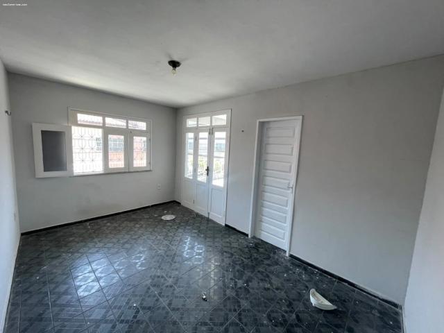 Casa / Sobrado para Locação em Fortaleza/CE Antônio Bezerra 4 Quartos