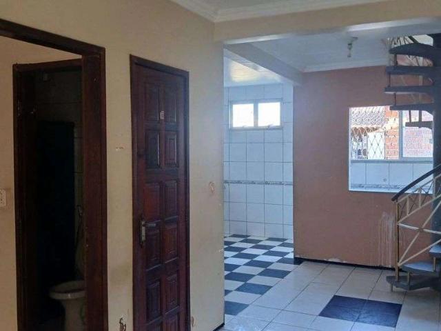 Casa / Sobrado para Locação em Fortaleza/CE Aerolândia 3 Quartos