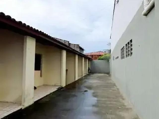 Casa / Sobrado para Locação em Fortaleza/CE Barroso 1 Quartos