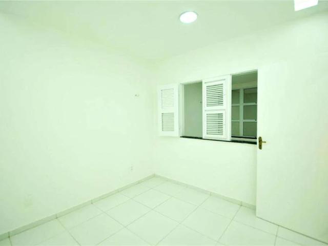 Casa / Sobrado para Locação em Fortaleza/CE Dionisio Torres 3 Quartos