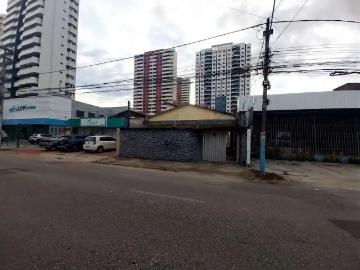 Casa / Sobrado para Locação em Fortaleza/CE Fátima 3 Quartos