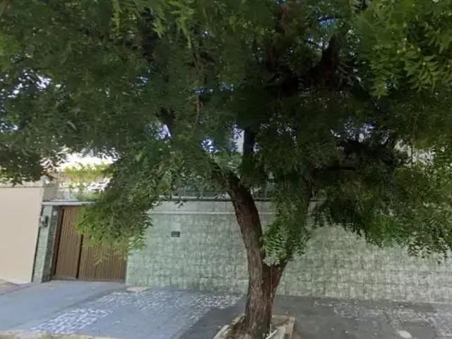 Casa / Sobrado para Locação em Fortaleza/CE Fátima 4 Quartos