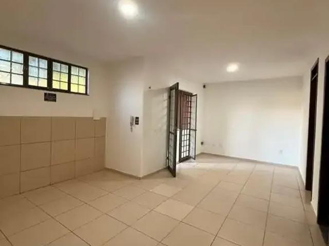 Casa / Sobrado para Locação em Fortaleza/CE Henrique Jorge 2 Quartos