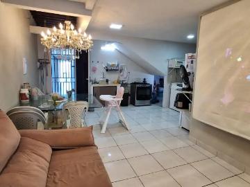 Casa / Sobrado para Locação em Fortaleza/CE José Bonifácio 3 Quartos