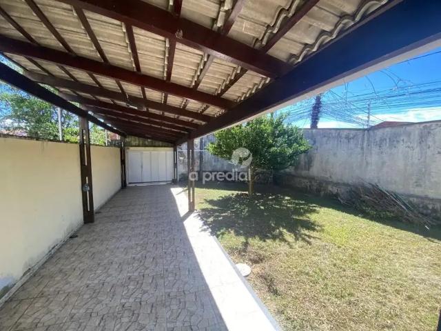 Casa / Sobrado para Locação em Fortaleza/CE Lagoa Redonda 4 Quartos