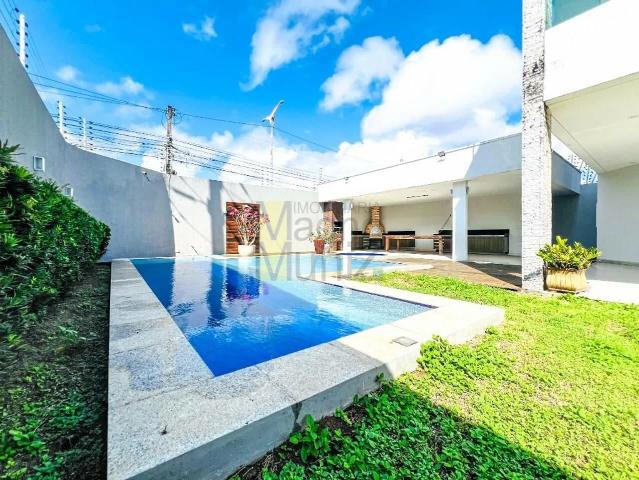 Casa / Sobrado para Locação em Fortaleza/CE Sapiranga 3 Quartos