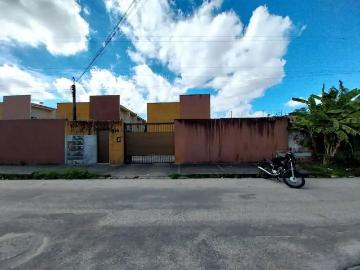 Casa / Sobrado para Locação em Fortaleza/CE Passaré 2 Quartos